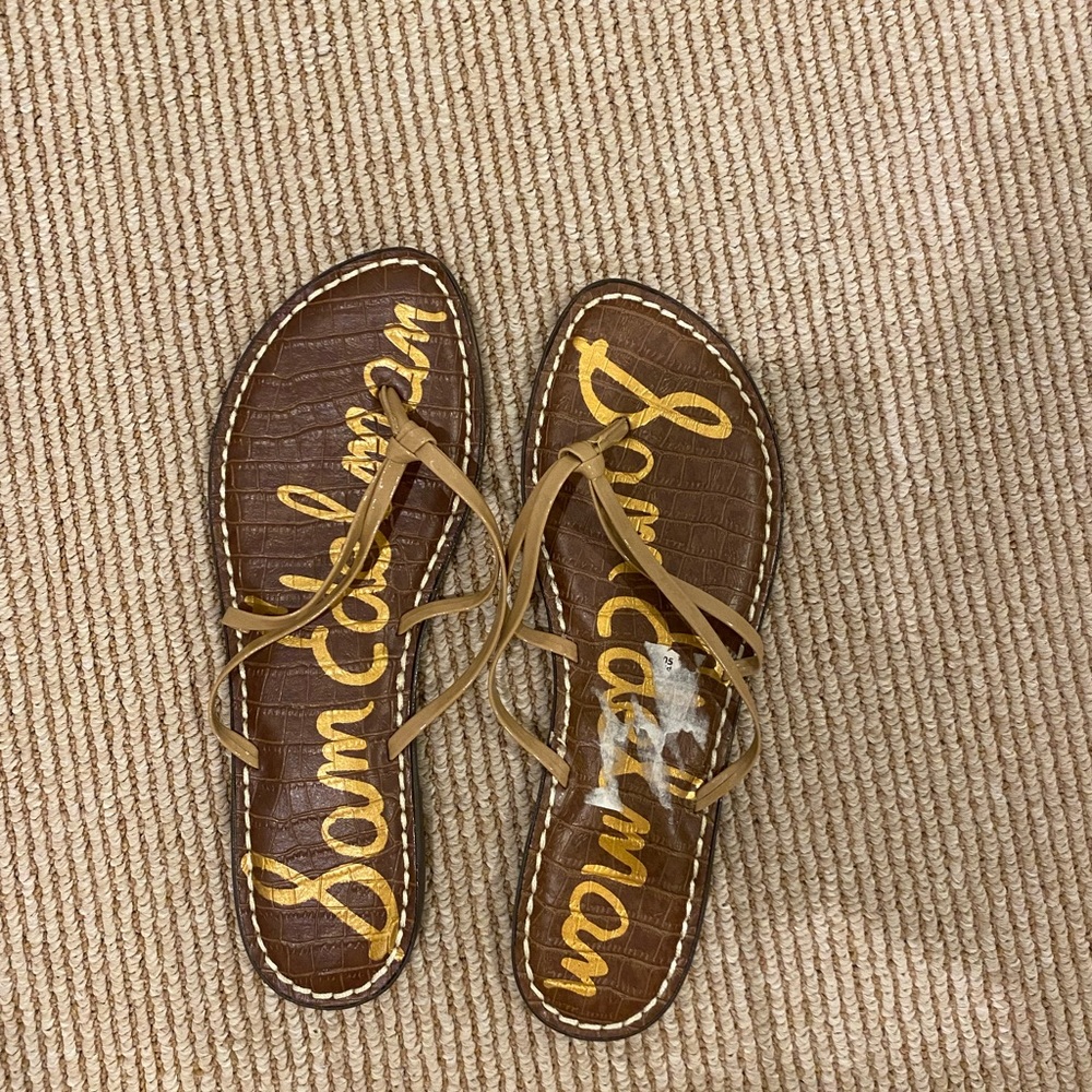 BRAND NEW Sam Edelman flip flops!